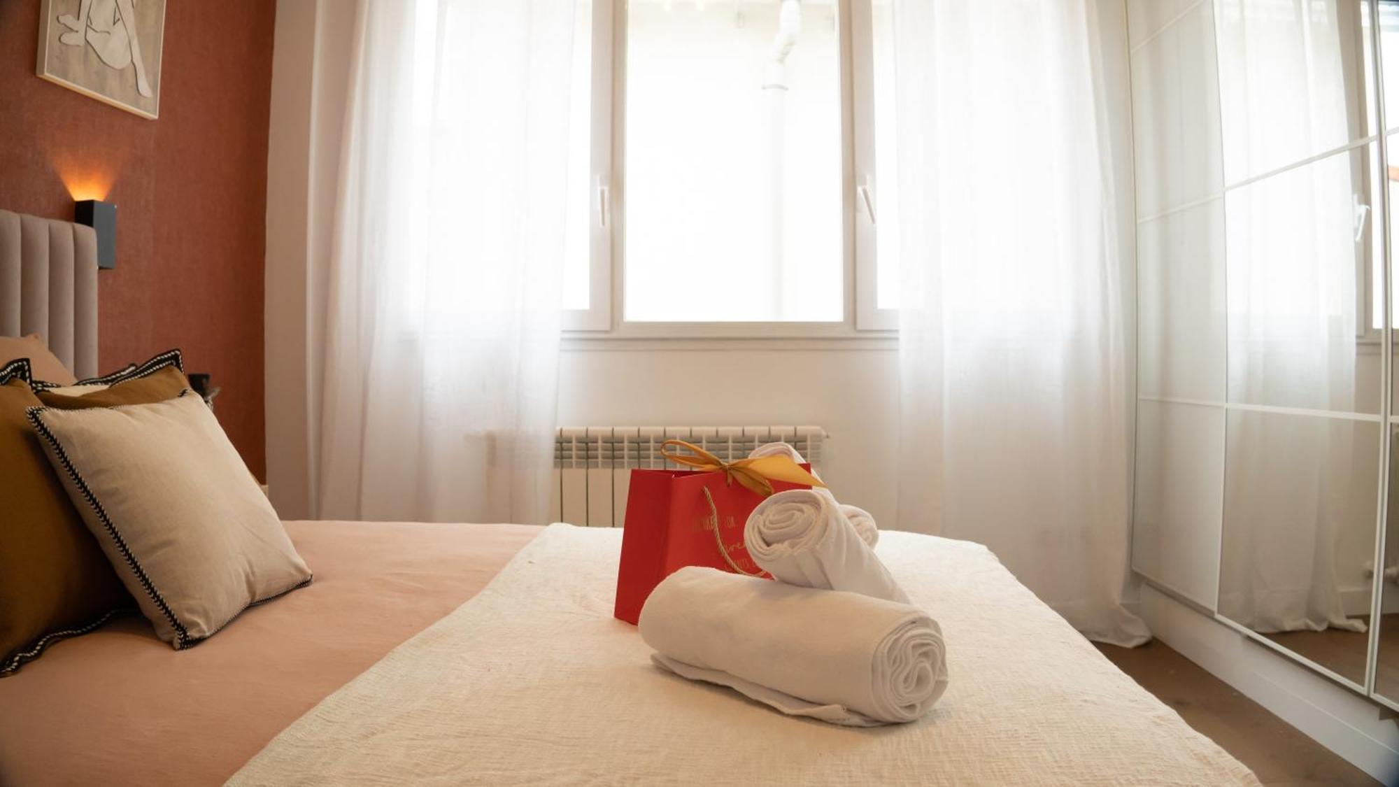 Penthouse Gran-via Luxury Private Flat - 2bd Apartament *